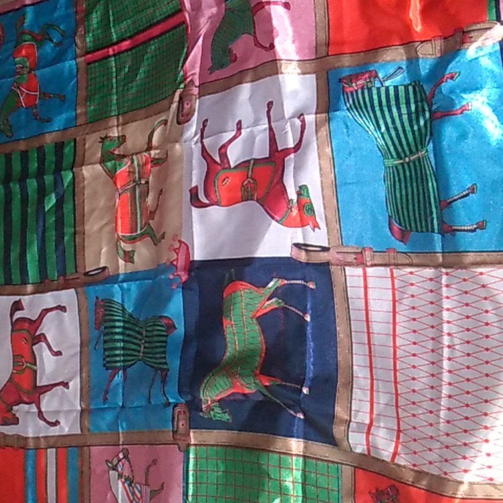 🐎 Equestrian 36" SQUARE SCARF NWOT